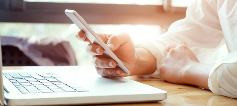 "Fintech: soluciones financieras accesibles y eficientes para todos."